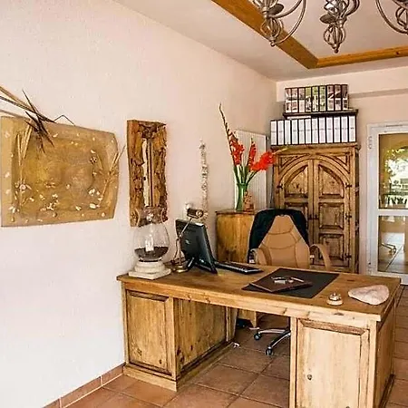 Ξενοδοχείο Mediterran Juwel Karlstein am Main